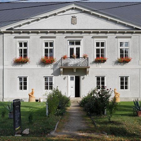 Zamek Dobrohor Aparthotel ภายนอก รูปภาพ