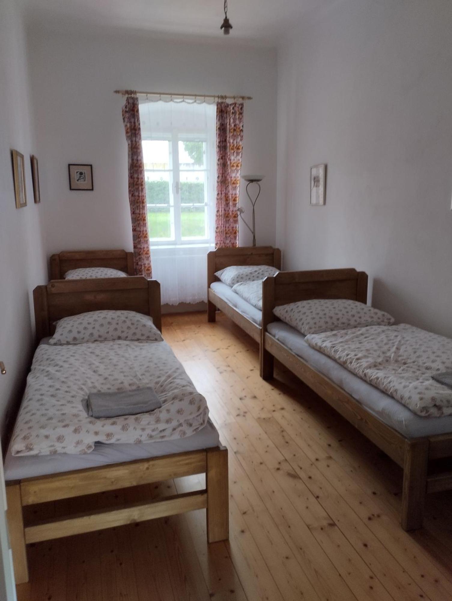 Zamek Dobrohor Aparthotel ภายนอก รูปภาพ