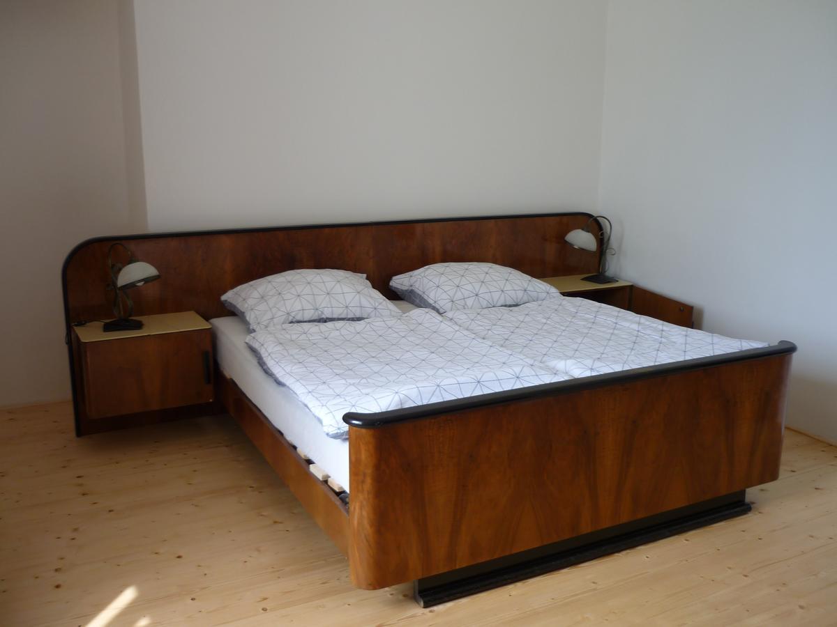 Zamek Dobrohor Aparthotel ภายนอก รูปภาพ