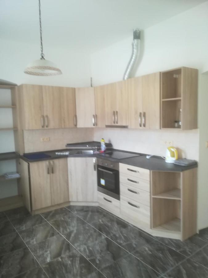 Zamek Dobrohor Aparthotel ภายนอก รูปภาพ